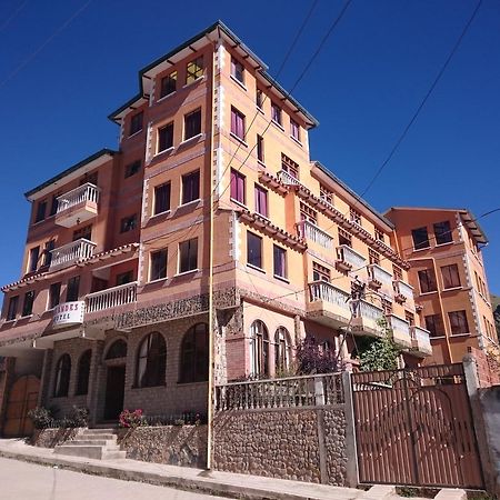 Hostal Real Los Andes Del Lago Copacabana  Zewnętrze zdjęcie