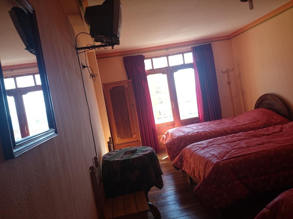 Hostal Real Los Andes Del Lago Copacabana  Pokój zdjęcie