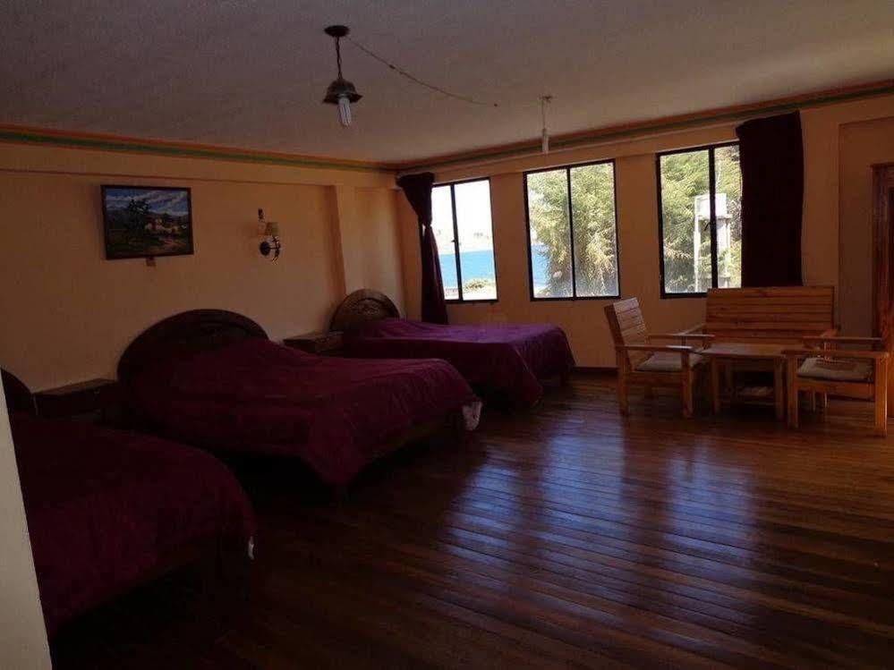 Hostal Real Los Andes Del Lago Copacabana  Zewnętrze zdjęcie