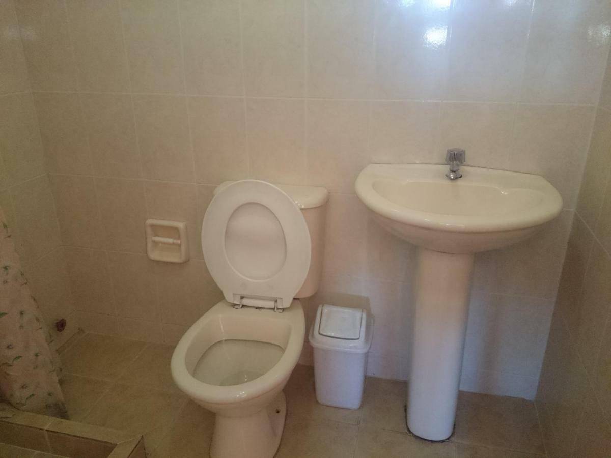 Hostal Real Los Andes Del Lago Copacabana  Zewnętrze zdjęcie